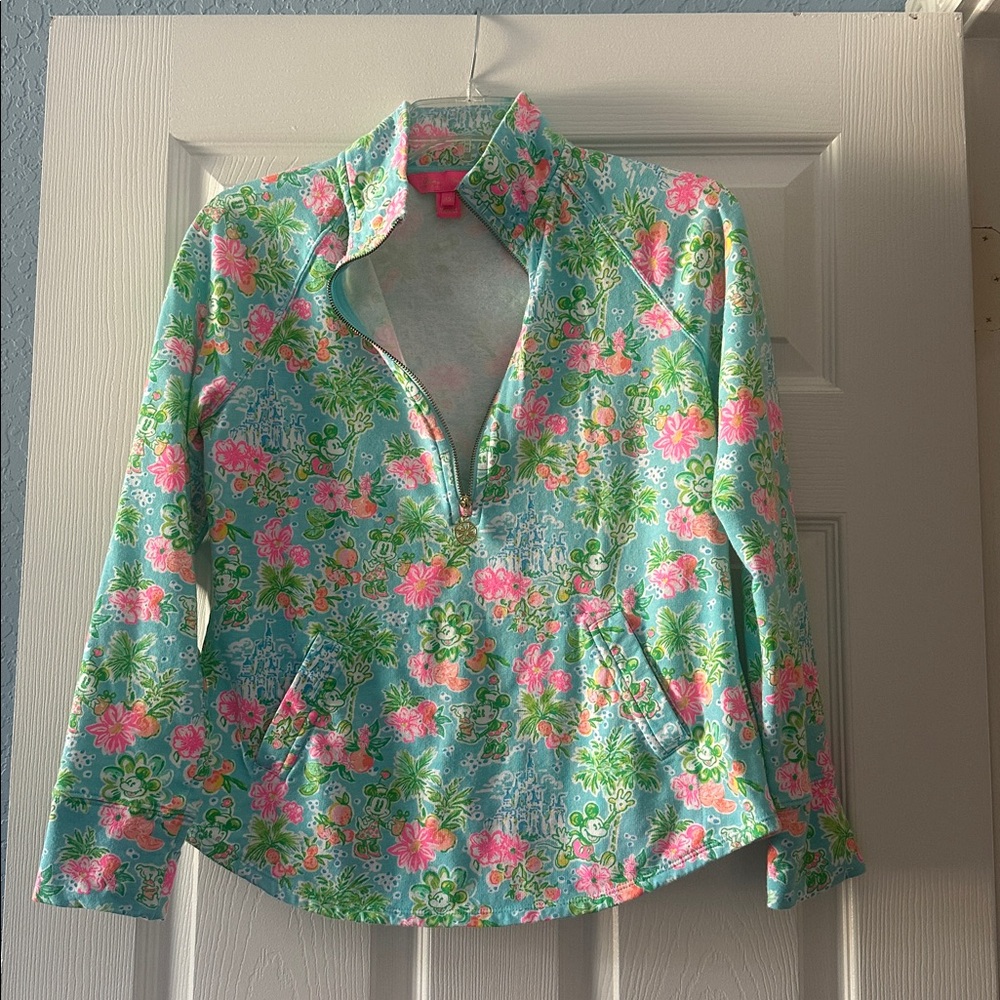 Lilly Pulitzer Disney Mickey and Minnie Pullover top